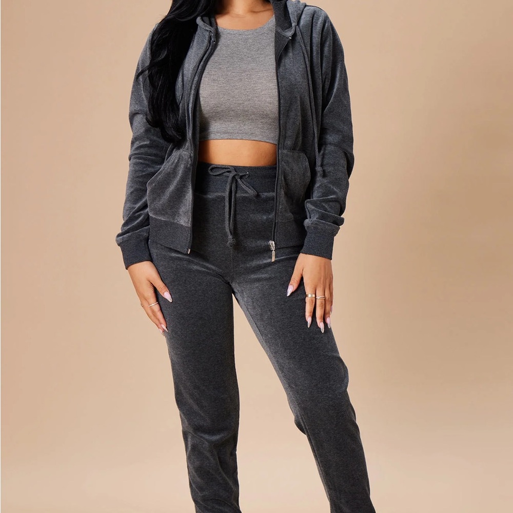 Gray High-Waisted Track Pants with Tapered Leg